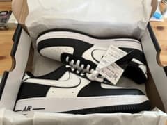 Nike Air Force 1 ブラック/ホワイトのサムネイル