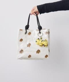イアパピヨネ 虎屋ういろ×earコラボペーパートートバッグ - メルカリ