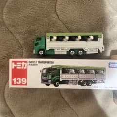 じ*ー様 トミカ CATTLE TRANSPORTER 139のサムネイル