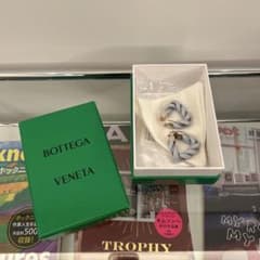 BOTTEGA VENETA ツイストデザインピアスのサムネイル