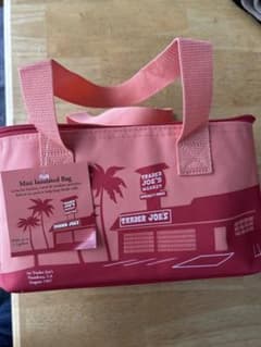 Trader Joe's ミニ保冷バッグ サーモンピンクのサムネイル