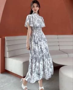 花柄 フリル袖 ウエストシャーリング ロングワンピースのサムネイル