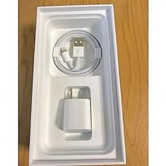 iPhone8 純正品 充電器のサムネイル