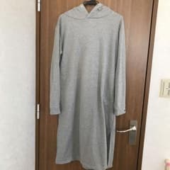 パーカーワンピースのサムネイル