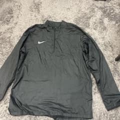 Nike ハーフジップ ブラック ウィンドブレーカー L - メルカリ
