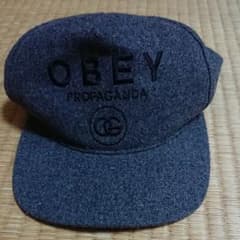 obeyキャップのサムネイル