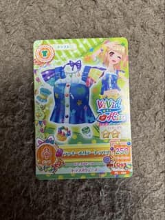 ラッキーホリデートップスのサムネイル