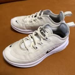 NIKE AIR MAX AXIS 18.5cm ホワイトのサムネイル