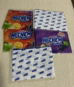 【新品未使用】ハイチュウ オリジナルポーチのサムネイル