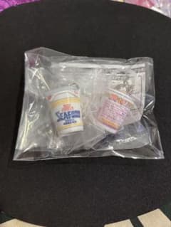カップヌードル めじるしアクセサリー 2点セットのサムネイル