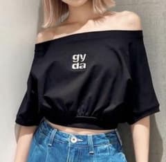 GYDA オフショル ショート丈 Tシャツ ブラック最終値下げのサムネイル