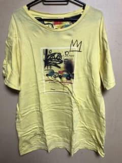 【見逃すな！！】ユニクロ バスキアTシャツ 2枚→1750円　3枚→2400円のサムネイル
