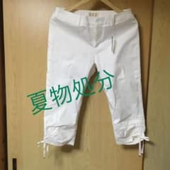 夏物処分♡タグ付き新品✩.*˚エフデパンツのサムネイル