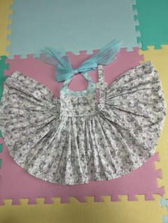 美品 MARLMARL ハローキティ 花柄エプロンのサムネイル