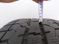 フォレスター純正ホイール付きTOYOスタッドレスタイヤ 225/55R17 4本のサムネイル