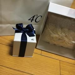 4℃ リングピローのサムネイル