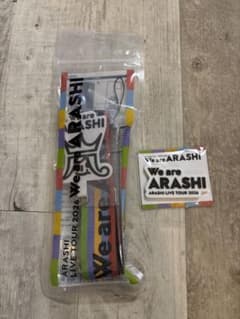 嵐 We are ARASHI フォンタブストラップ マグネット ヘアクリップ 嵐 We are ARASHI フォンタブストラップ＆マグネットセット - メルカリ