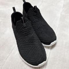 Skechersウルトラフレックス2.0メモリーフォームソールスリッポン黒色