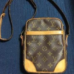 ヴィトンバックのサムネイル