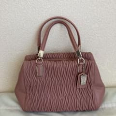 COACH コーチ ショルダーバッグ　ピンクのサムネイル