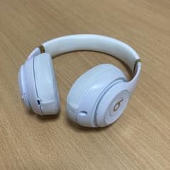 Beats Studio3 Wireless ホワイト　本体のみのサムネイル