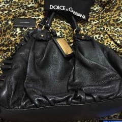 正規品ドルチェアンドガッパーナ早い者勝ちのサムネイル