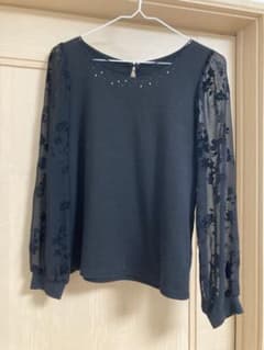 マジェスティックレゴン　トップスのサムネイル