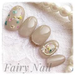 No.006淡いグレージュカラーのフラワーネイル❤☆*。のサムネイル