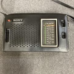 昭和レトロ70年代SONY ポータブルラジオ ICF-5350FM/AM/SW 昭和レトロ70年代SONY ポータブルラジオ ICF-5350FM/AM/SW - メルカリ