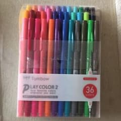 【miho♪さま専用】Tombow PLAY COLOR2 36色（水性ペン）のサムネイル