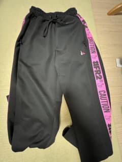 FR2梅 パンツ FR2 梅 トラックパンツ - メルカリ