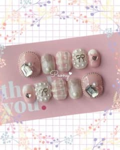 ⋆꙳⑅♡ネイルチップ ピンク ビジュー ぷっくりチェック ガーリーのサムネイル