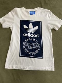 adidas Tシャツのサムネイル