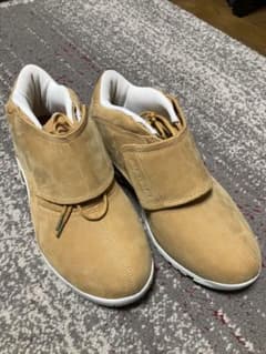 adidas AJADAN ベージュ スエード スニーカーのサムネイル