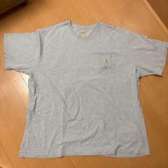 Carhartt ポケット付き Tシャツ グレーのサムネイル