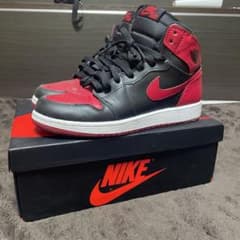 Nike Air Jordan 1 ブラック/レッド EU 40のサムネイル