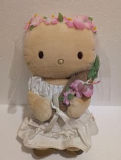 Hello Kitty ぬいぐるみ フラワードレスのサムネイル