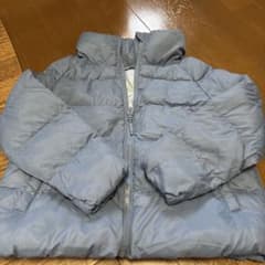 UNIQLO グレー ダウンコート 120サイズのサムネイル