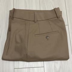 ユニクロ　タックワイドパンツ　32 BEIGE ベージュ　Sのサムネイル