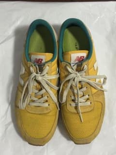 New Balance スニーカー イエローのサムネイル