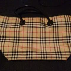 Burberryのサムネイル