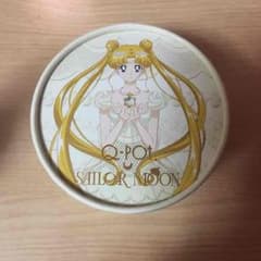Q-pot×セーラームーン マカロンチャーム 中古のサムネイル