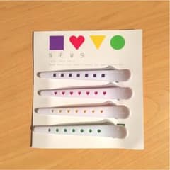にゃこ様専用  NEWS ヘアクリップのサムネイル