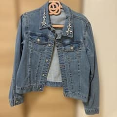 ビジュー装飾付きデニムジャケット