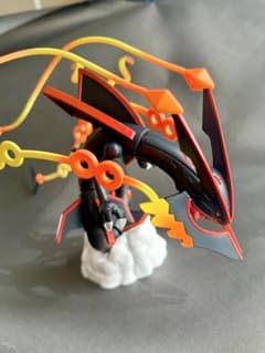 sokrats様ご依頼ページ】ポケプラ メガレックウザ 色違いVer. - メルカリ