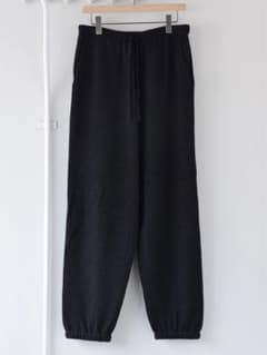 comoli 24SS ウール和紙ニットパンツ　サイズ3のサムネイル