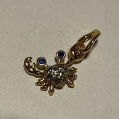 Pandora カニ　ゴールド　チャーム　パンドラのサムネイル