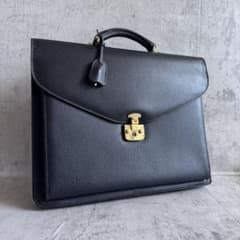 GUCCI グッチ ビジネスバッグ ブリーフケース レザー 通勤 A4収納 黒