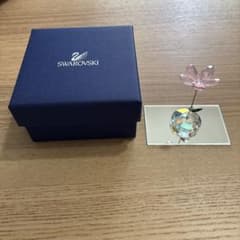 Swarovski ロッキングフラワー　野バラ　置物 Swarovski ロッキングフラワー 野バラ - メルカリ