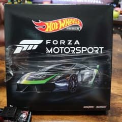 ホットウィール　ドンキホーテ限定　フォルツァモータースポーツ　プレミアムボックスのサムネイル